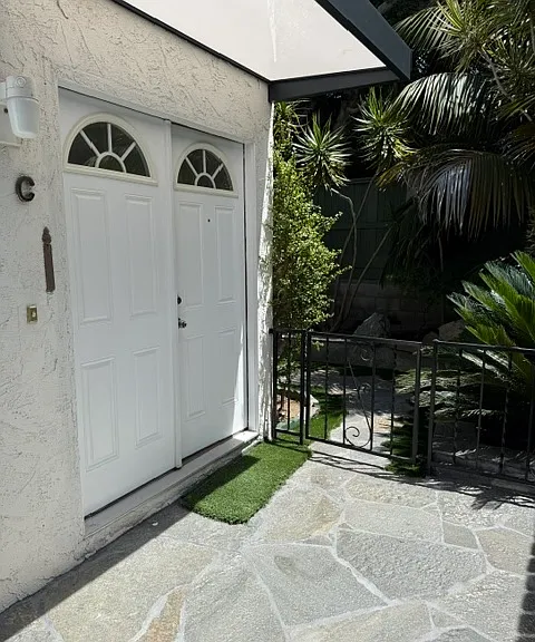 1726 Harriman Ln #C — Photo 2