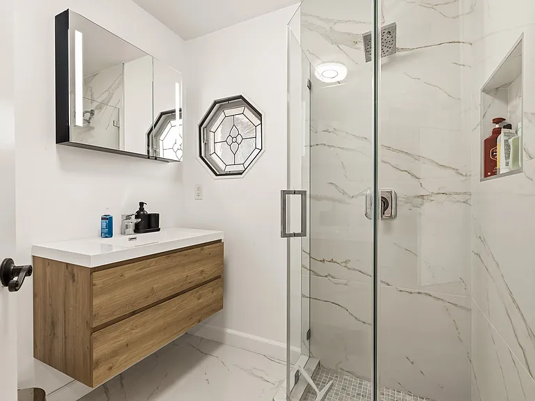 Gladiola Dr — Photo 39