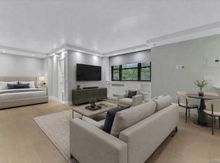 315 E 72nd Street #3A, New York (Manhattan), NY 10021