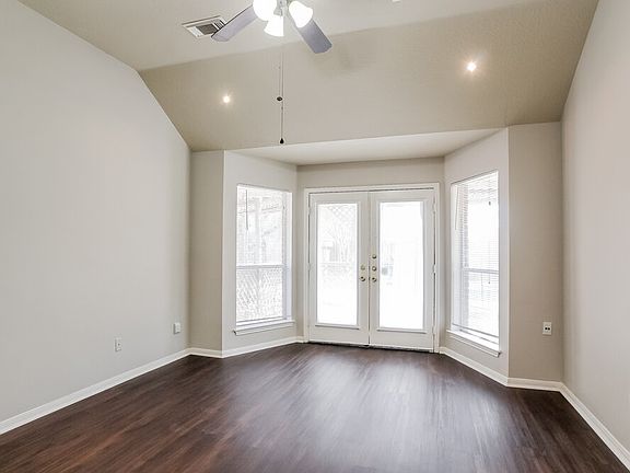 5th image of 15623 Oakworth Ct