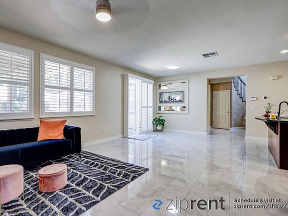 4th image of 2229 Yellowstone Ave