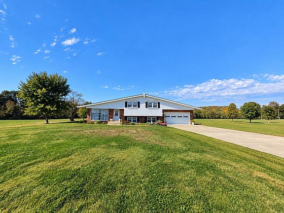 2nd image of 2147 Salem Ridge Rd