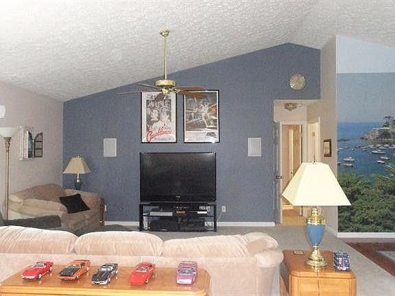 2nd image of 9098 Braxton Dr