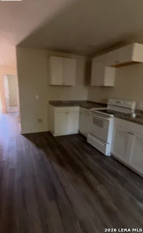 3 bed, 2.0 bath, 1500 sqft, $1,650 — Photo 4