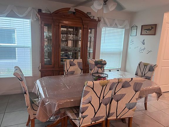 3rd image of 8681 SW 46th Ave