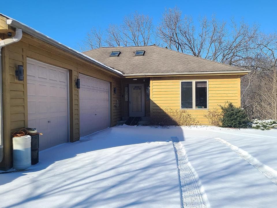 1st image of S82W22880 Parkwood TRAIL