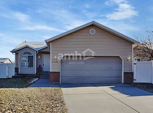 5739 S Impressions Dr, Salt Lake City, UT 84118