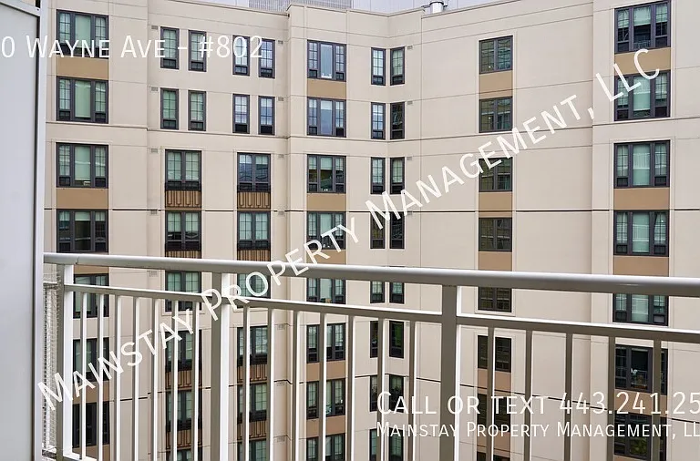 930 Wayne Ave #802 — Photo 14