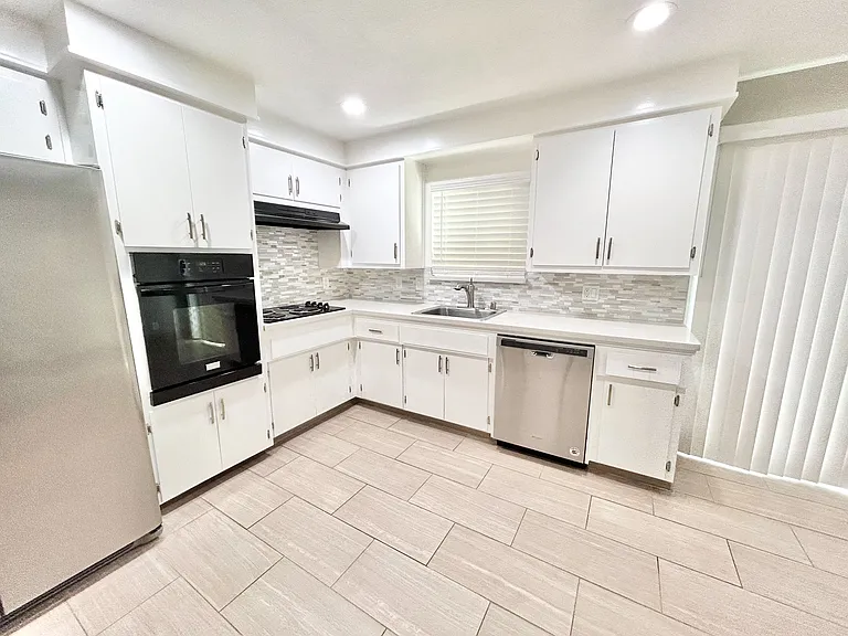 2080 Fruitdale Ave — Photo 36