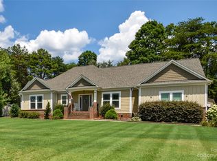 5252 Ridge Lane Cir, Sherrills Ford, NC 28673