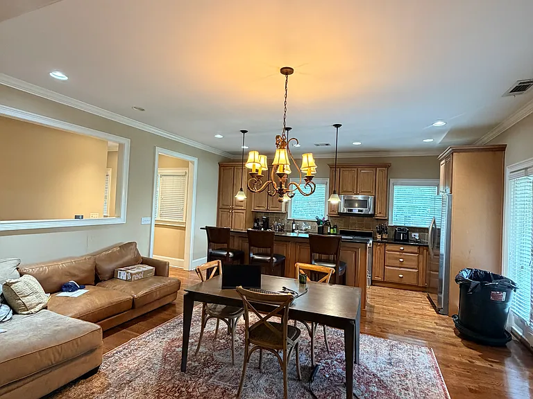 1202 Virginia Ave NE #1202 — Photo 6