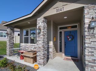 3147 S Grant St, Kennewick, WA 99338