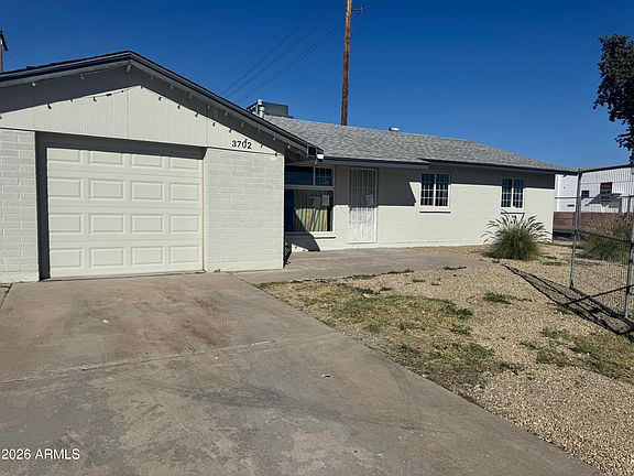 2nd image of 3702 W GLENDALE Avenue