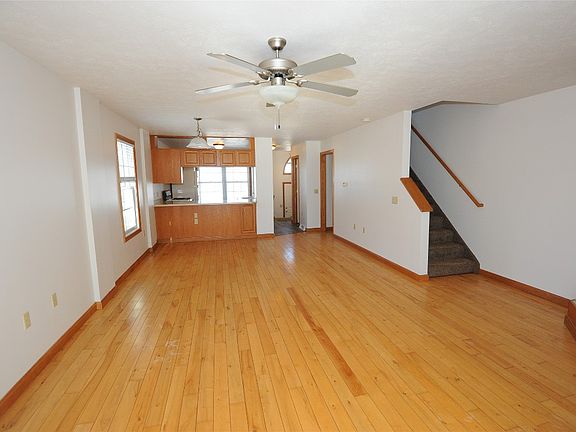 5th image of 4139 Wood Hills Dr #C1
