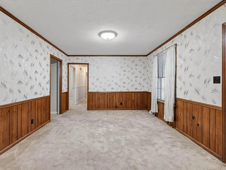 1886 Old Trenton Rd — Photo 14