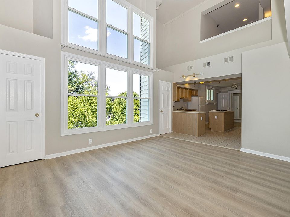 1st image of 205 N Market St #11164802