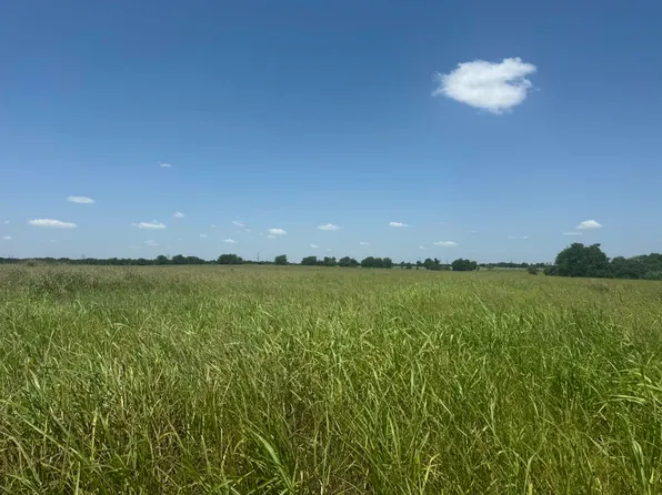 1262 County Road 134 E, Burlington, TX 76519