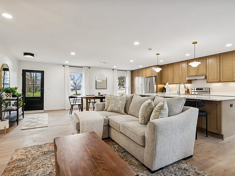 108 Ridgemont Pl — Photo 22