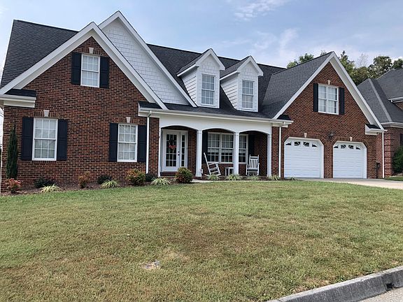 2nd image of 1748 Buckingham Ct