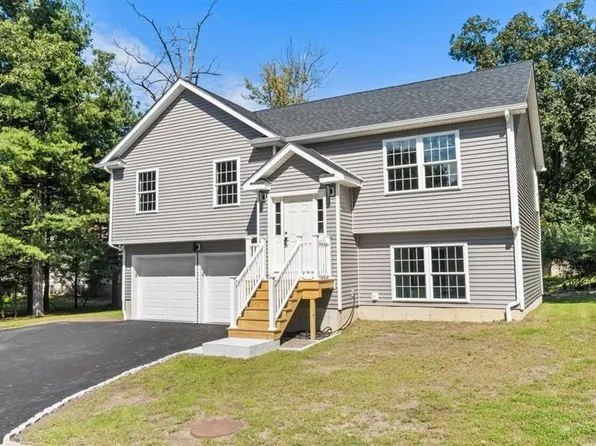 157 Lake Region Boulevard, Monroe, NY 10950