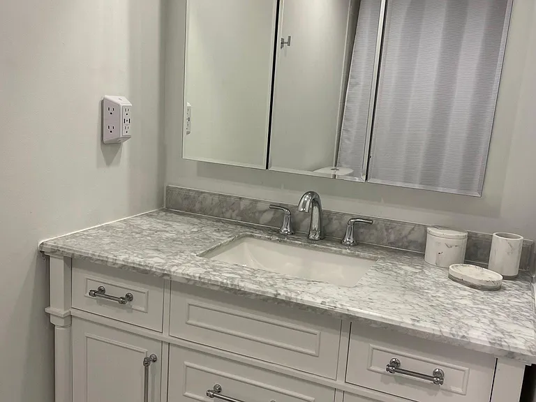 5600 Collins Ave #6D — Photo 14