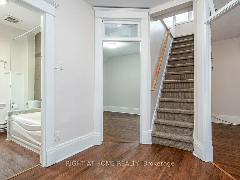 94 Scott St #2 — Photo 12