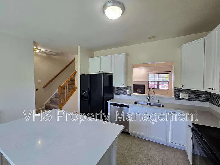 6186 Library Ln — Photo 19