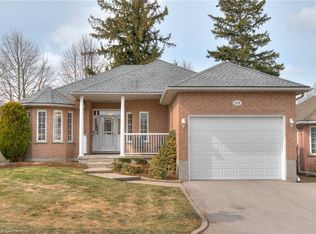 119 Foxboro Dr #103, Wilmot, ON N3A3N2