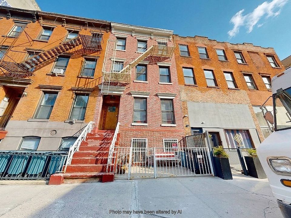 1st image of 744 Driggs Ave