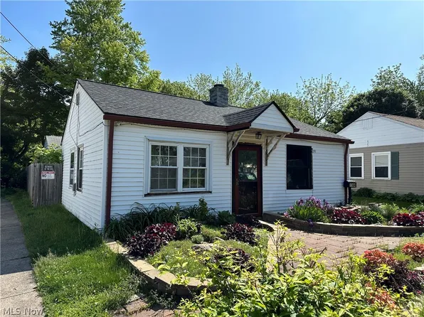 11408 Kensington Ave, Cleveland, OH 44111
