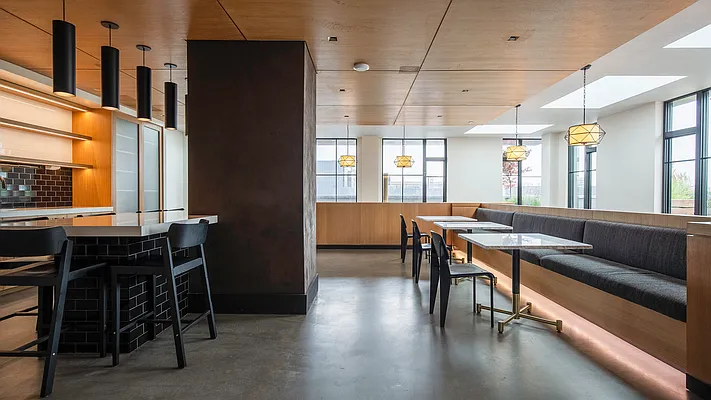 Rented by Nooklyn NYC LLC | media 52