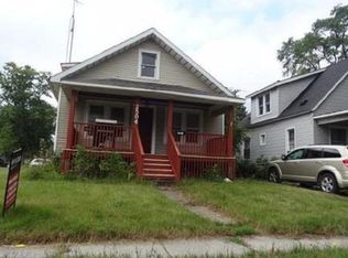 2504 Griswold St, Port Huron, MI 48060
