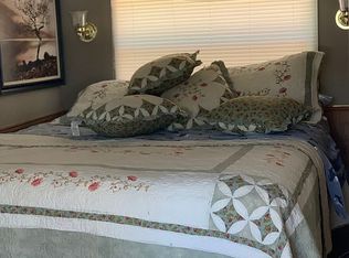 282 Camptown Trl, Cleveland, GA 30528