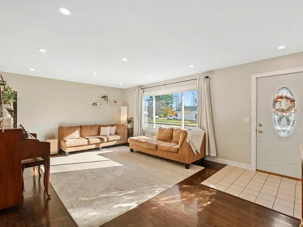 216 Hoover Street, Sun Prairie, WI 53590