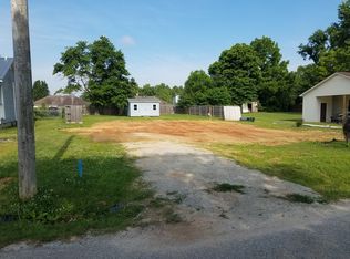 43 Gardner St, Jackson, TN 38301