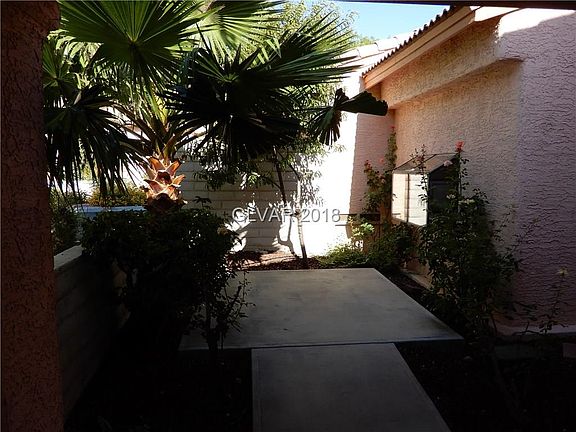 3rd image of 588 Cervantes Dr