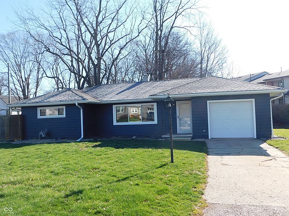 3rd image of 6 E Park Ln