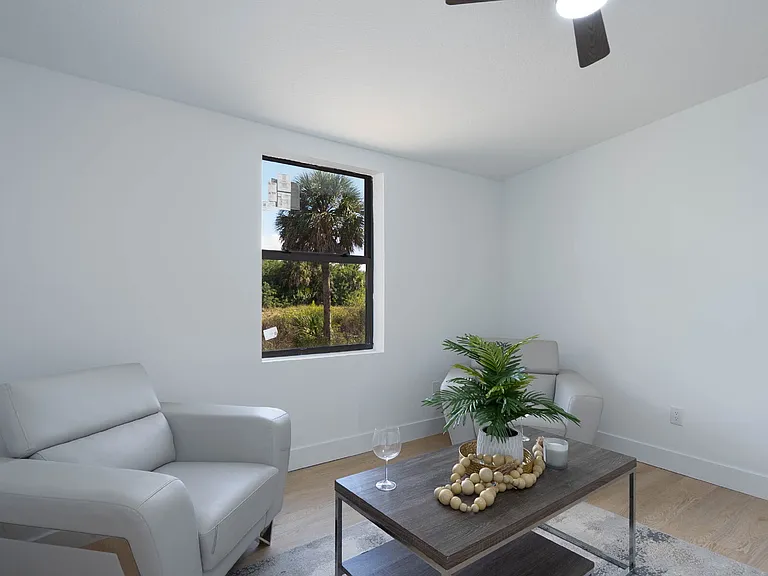 1804 Nimbus Dr — Photo 32