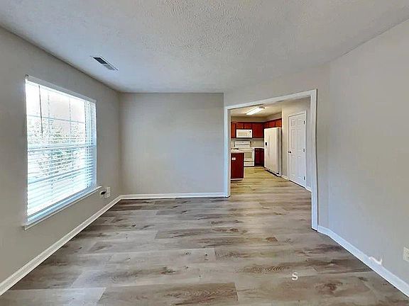 5th image of 901 Sky Valley Trl #1