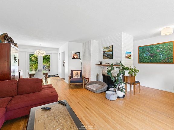 5th image of 1525 Avonlynn Cres