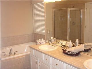 3rd image of 18018 Dewey Cir
