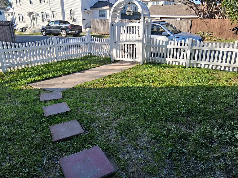 5520 McKenna St — Photo 14