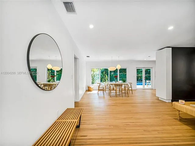 1010 Placetas Ave — Photo 14