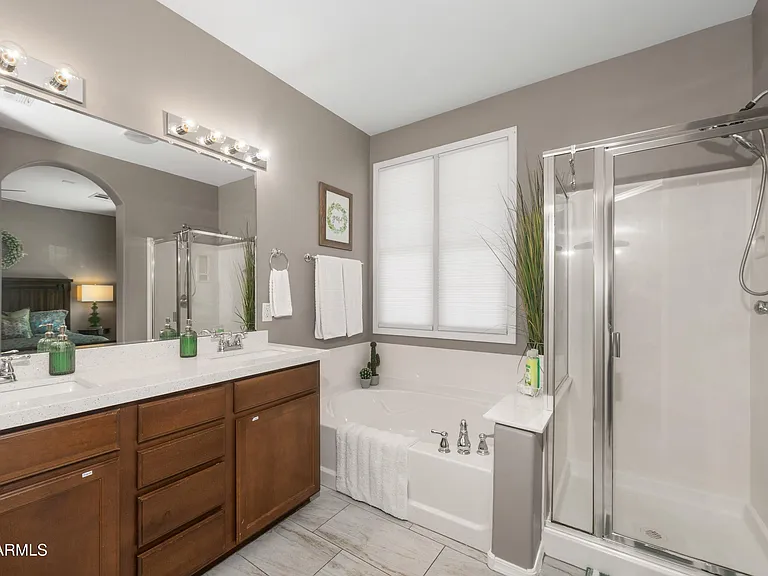 3647 E Horace Dr — Photo 21