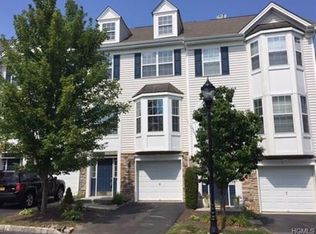 1 Gillian Ct, Monroe, NY
