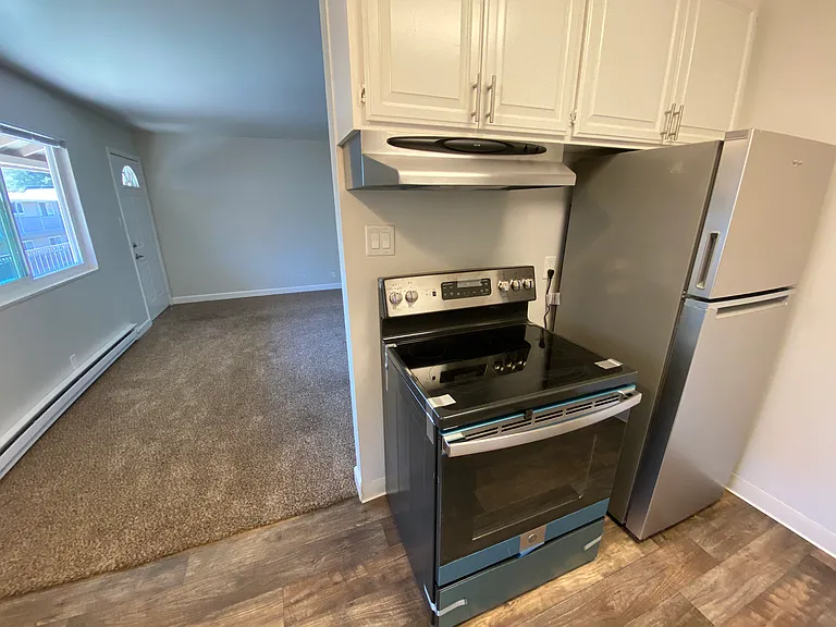 Mosaic Apartments — Photo 3