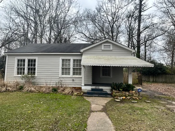 1210 Adeline St, Hattiesburg, MS 39401