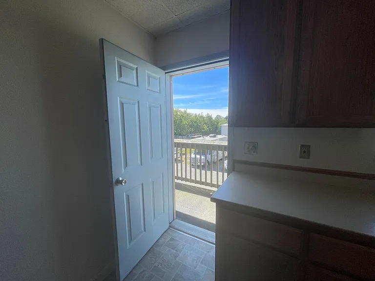 5953 S Broadway St #C — Photo 12