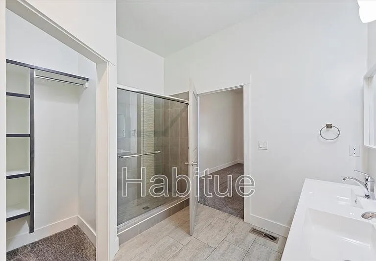 1424 W Front St #101 — Photo 18