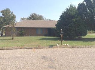 102 Joann St, White Oak, TX 75693
